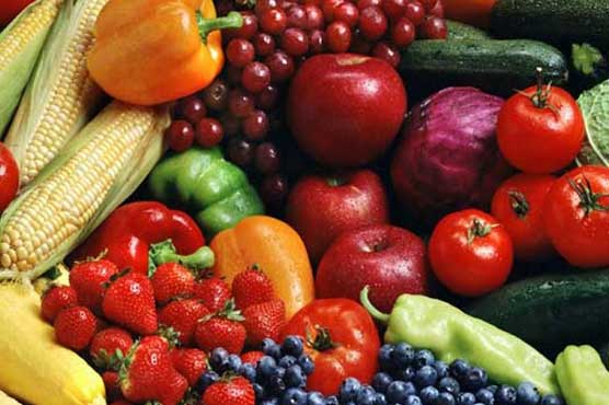 Fruit colours evolved to please picky birds: study